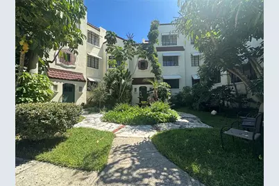 210 N 17th Street W #15, Bradenton, FL 34205 - Photo 1