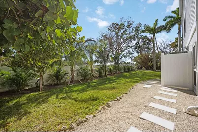6322 Laguna Drive #1, Longboat Key, FL 34228 - Photo 50