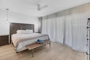 1762 Stickney Point Rd, Sarasota, FL 34231 - Photo 20