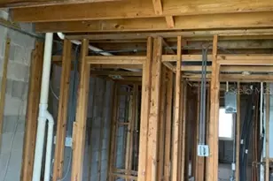 4085 Lake Bayshore Dr, Bradenton, FL 34205 - Photo 6