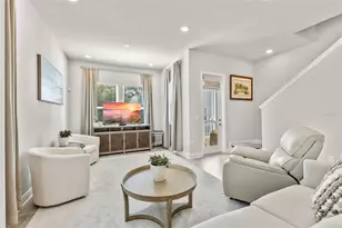 2467 Mangum Ct, Sarasota, FL 34237 - Photo 12