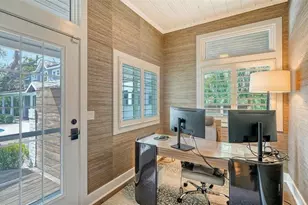 1774 Cherokee Dr, Sarasota, FL 34239 - Photo 14