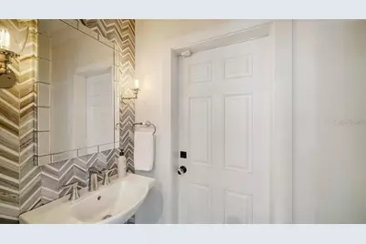 1774 Cherokee Drive, Sarasota, FL 34239 - Photo 26