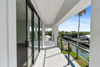 530 De Narvaez Drive, Longboat Key, FL 34228 - Photo 12