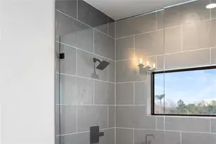 530 De Narvaez Dr, Longboat Key, FL 34228 - Photo 60