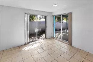 2695 S East Ave, Sarasota, FL 34239 - Photo 6