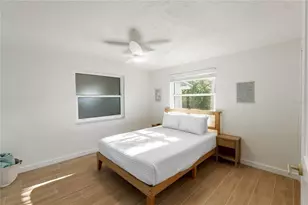 407 63rd St, Holmes Beach, FL 34217 - Photo 16