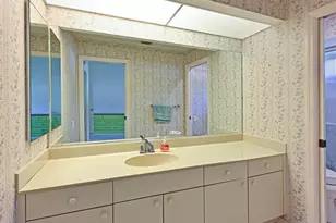 4817 Montrose Dr, Bradenton, FL 34210 - Photo 10