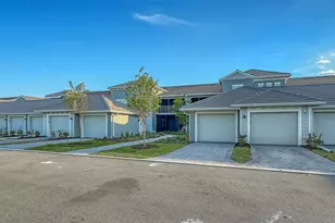 17500 Opal Sand Dr, Venice, FL 34293 - Photo 2