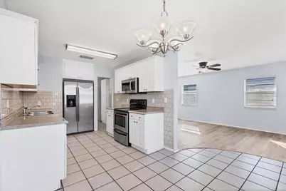 2803 10th Avenue W, Bradenton, FL 34205 - Photo 14