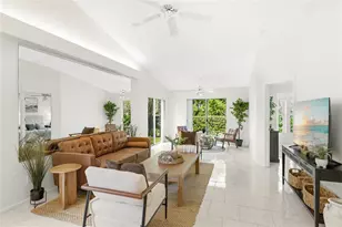 4120 Marseilles Ave, Sarasota, FL 34233 - Photo 8