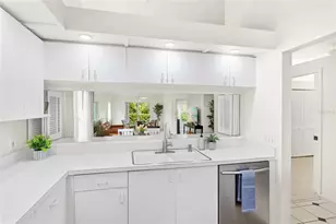 4120 Marseilles Ave, Sarasota, FL 34233 - Photo 16