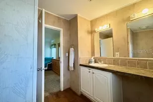 7803 46th Ave N, Saint Petersburg, FL 33709 - Photo 14