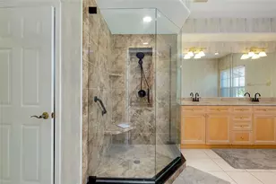 3975 Square E Ln, Sarasota, FL 34238 - Photo 28