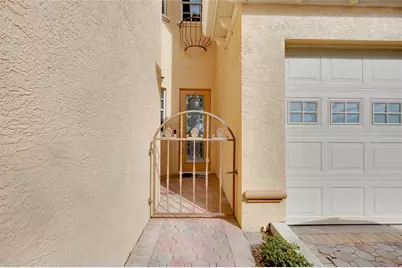 3975 Square East Lane #9, Sarasota, FL 34238 - Photo 4