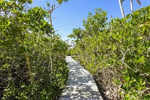 111 Faubel St, Sarasota, FL 34242 - Photo 8