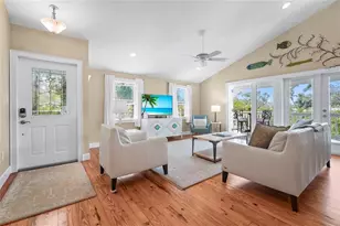 111 Faubel St, Sarasota, FL 34242 - Photo 14