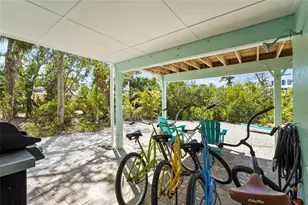 111 Faubel St, Sarasota, FL 34242 - Photo 16