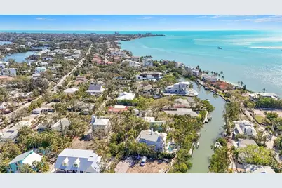 111 Faubel Street, Sarasota, FL 34242 - Photo 6