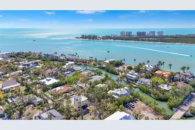 111 Faubel Street, Sarasota, FL 34242 - Photo 4