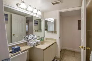 4425 45th Ave W, Bradenton, FL 34210 - Photo 10