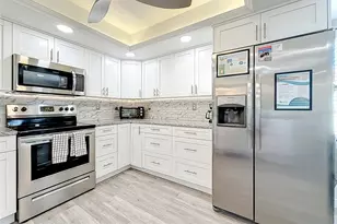 19725 Gulf Blvd, Indian Shores, FL 33785 - Photo 20