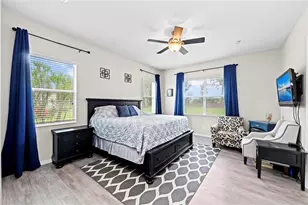 4654 Claremont Park Dr, Bradenton, FL 34211 - Photo 32