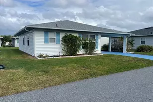 1690 Colonnades Cir N, Lakeland, FL 33811 - Photo 2