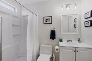 1918 Indiana Ave, Bradenton, FL 34207 - Photo 20