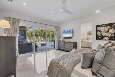 2711 Blossom Drive, Sarasota, FL 34239 - Photo 20