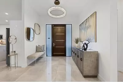 2711 Blossom Drive, Sarasota, FL 34239 - Photo 4