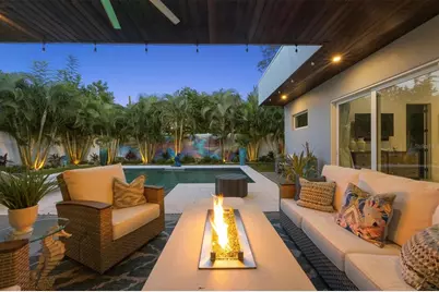 2711 Blossom Drive, Sarasota, FL 34239 - Photo 2