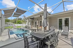 279 Avalon Rd, Venice, FL 34293 - Photo 8