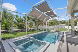 279 Avalon Rd, Venice, FL 34293 - Photo 12