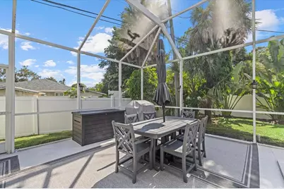 279 Avalon Road, Venice, FL 34293 - Photo 10