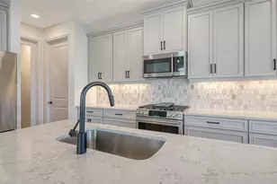 2537 Star Apple Wy, Sarasota, FL 34240 - Photo 14