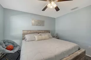2246 Cork Oak St W, Sarasota, FL 34232 - Photo 38