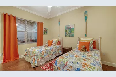 8250 Hugh Alison Place, Sarasota, FL 34240 - Photo 26