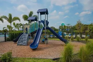 5620 Soft Skies Dr, Sarasota, FL 34238 - Photo 58