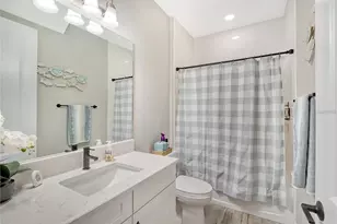 5620 Soft Skies Dr, Sarasota, FL 34238 - Photo 46