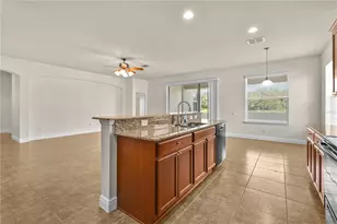 9724 46th Ct E, Parrish, FL 34219 - Photo 14