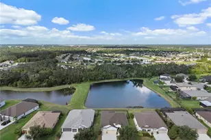 9724 46th Ct E, Parrish, FL 34219 - Photo 8