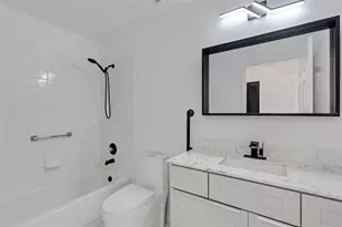 721 Spring Lakes Blvd, Bradenton, FL 34210 - Photo 26