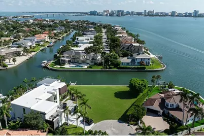 600 Mourning Dove Drive, Sarasota, FL 34236 - Photo 2