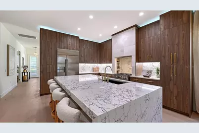 7656 Portstewart Drive, Lakewood Ranch, FL 34202 - Photo 22