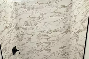 43 N Easter Island Cir, Englewood, FL 34223 - Photo 14