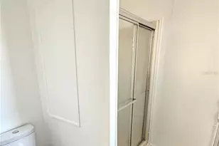 43 N Easter Island Cir, Englewood, FL 34223 - Photo 8