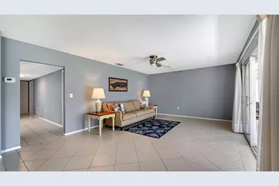 5474 Riverbluff Circle #V35, Sarasota, FL 34231 - Photo 6