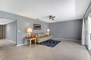 5474 Riverbluff Cir, Sarasota, FL 34231 - Photo 6