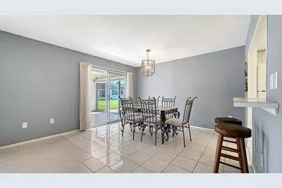 5474 Riverbluff Circle #V35, Sarasota, FL 34231 - Photo 10